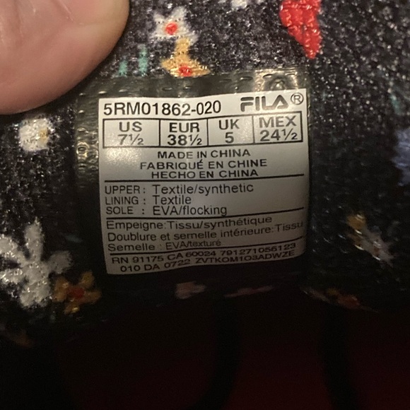 Fila brand,size 7.5, black and floral,memory foam, new with tags, comfy - Picture 7 of 10